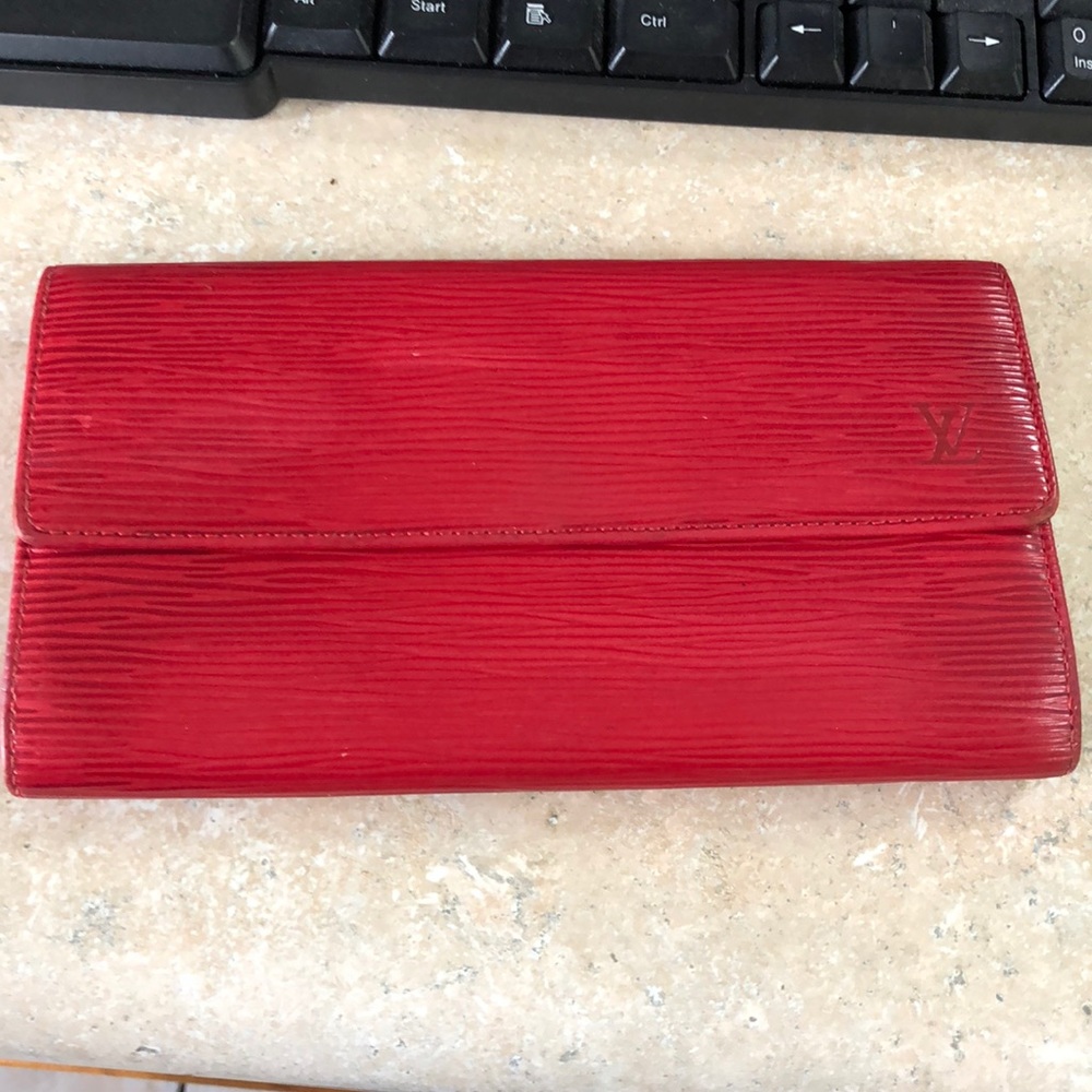 Portefeuille Sarah Epi wallet .  SALE🥰👛☘️☘️☘️!!!